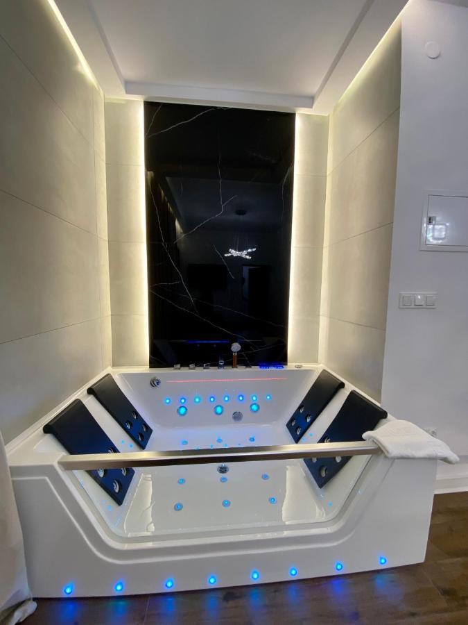 Apartament Z Jacuzzi Krakov Exteriér fotografie